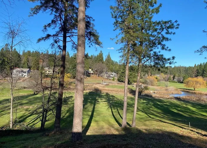 Alta Sierra Village Inn